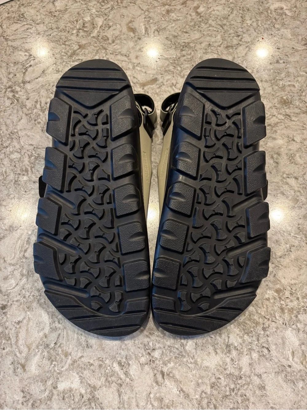Birkenstock Mogami Terra Sandals Men’s Size 12 (45) New